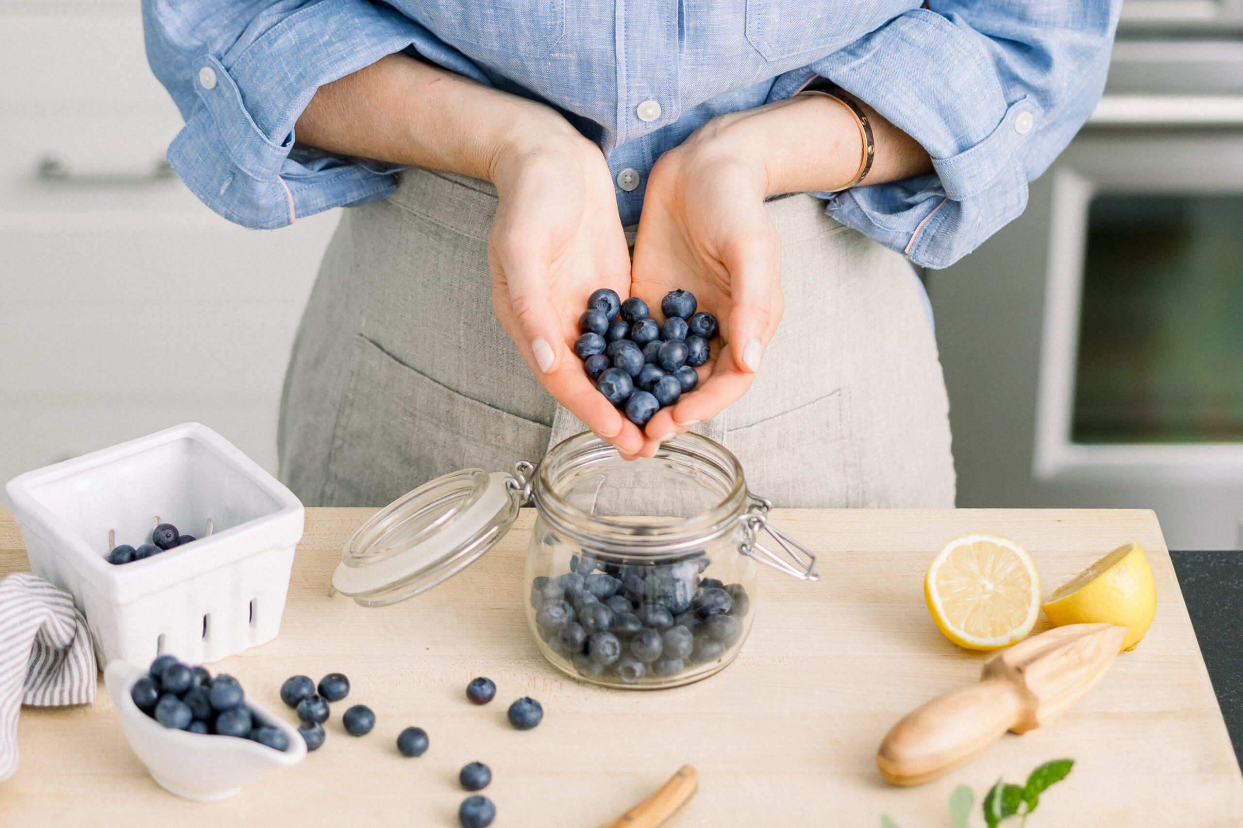 Example of a detailed image of food for a holistic wellness coach brand photography session.